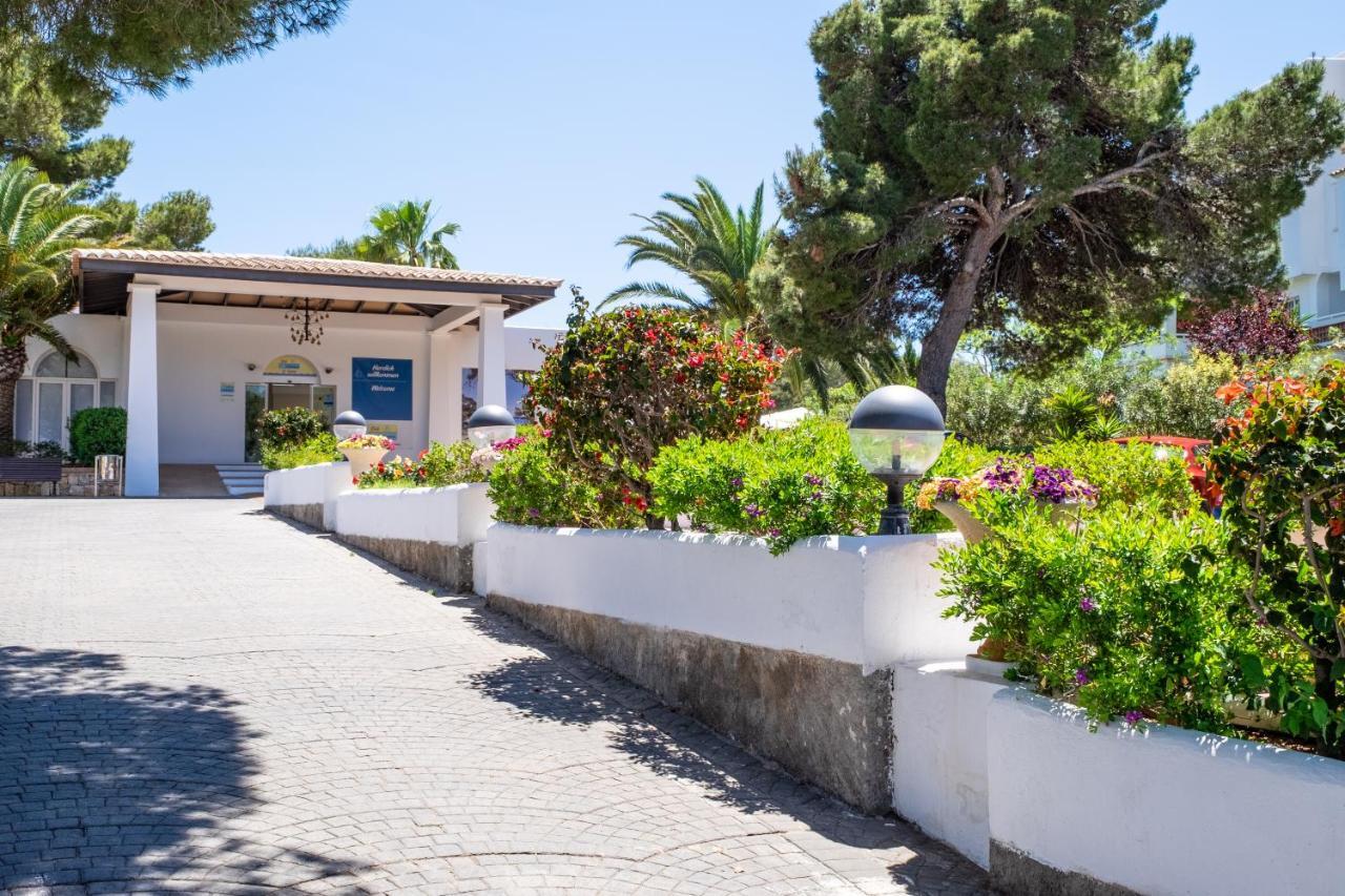Hotel Club Es Talaial Cala d'Or  Exterior photo